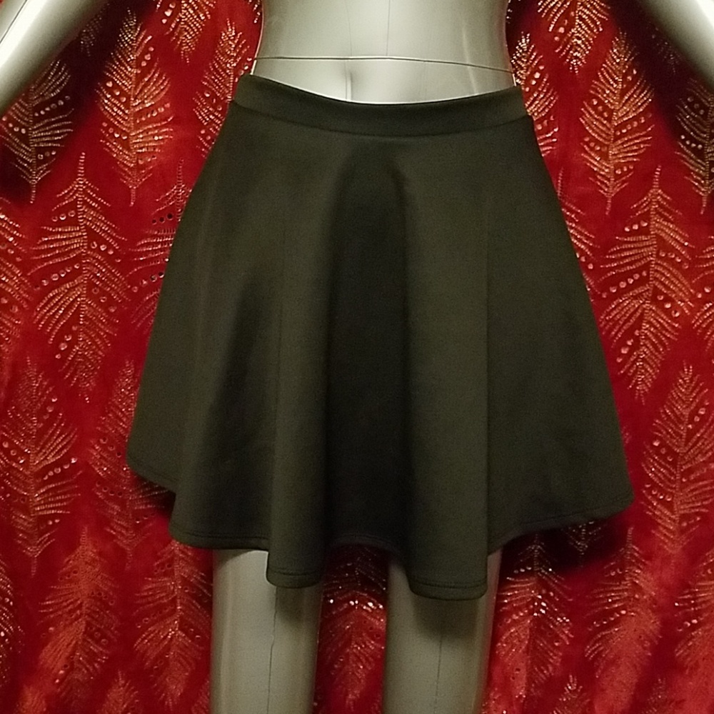 Go to Mercari Cute Black Short Skater Skirt NWOT